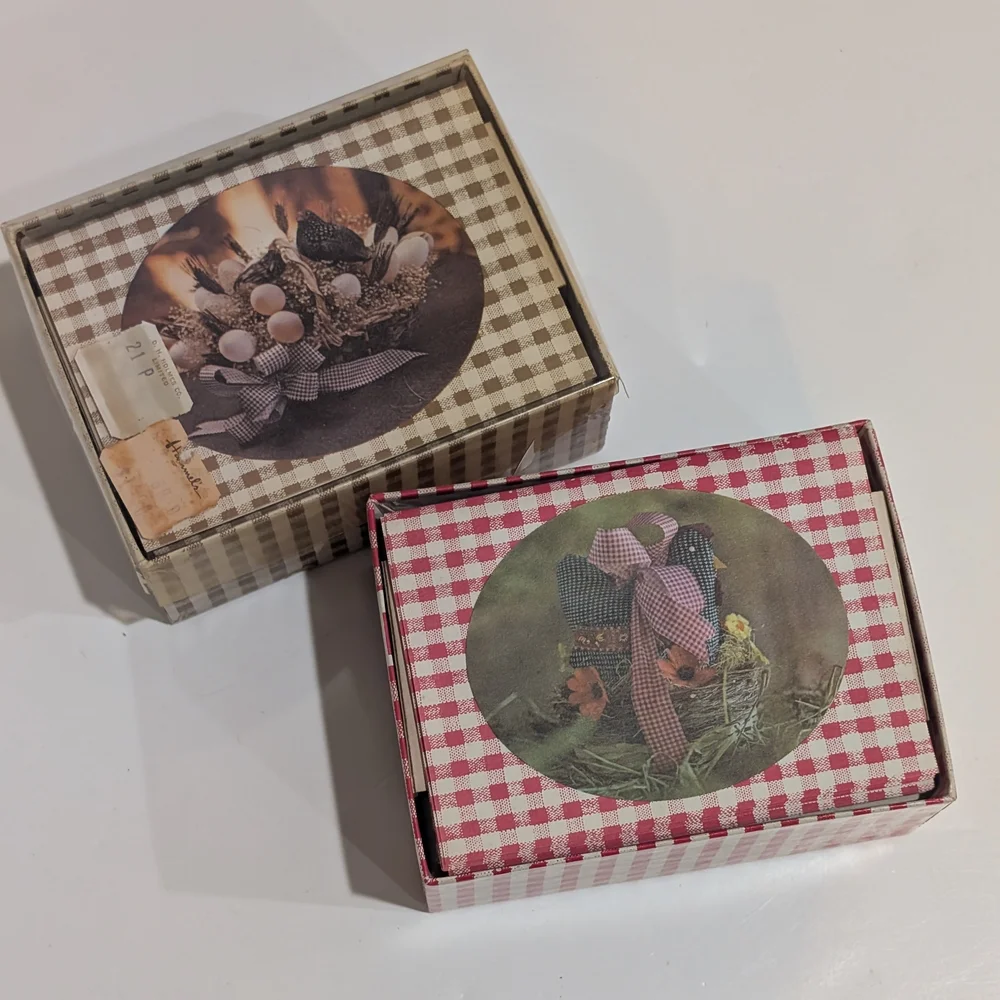 Vintage Montag's Note Cards Chicken Egg Basket Gingham Print